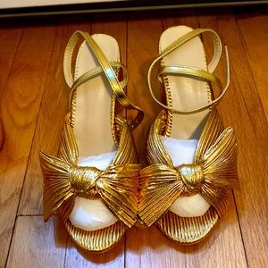 Gold dress heels never worn.